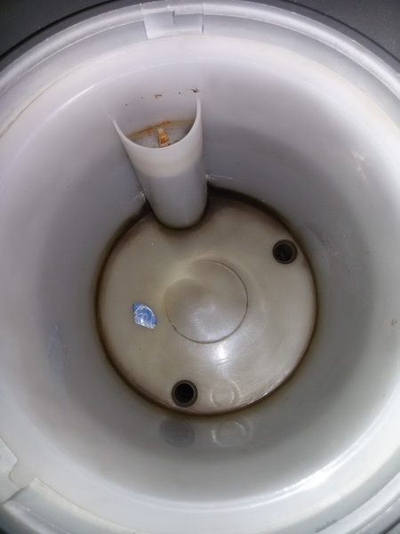 Пленка и грязь в кулере